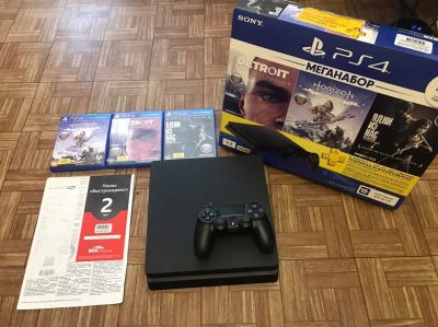 Лот: 15294224. Фото: 1. Sony Playstation 4 slim. Игры для консолей