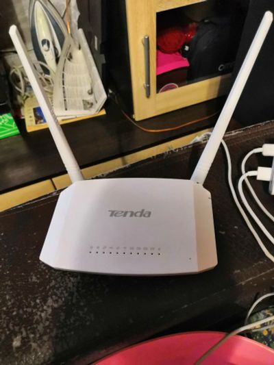 Лот: 13954658. Фото: 1. WI fi роутер Tenda 301. Маршрутизаторы (роутеры)