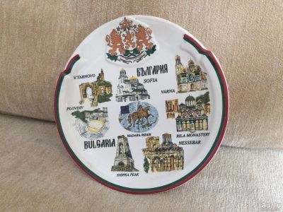 Лот: 9614186. Фото: 1. Тарелка сувенирная из Болгарии. Фигурки, статуэтки