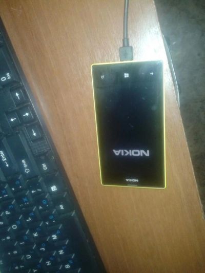 Лот: 8612493. Фото: 1. Nokia Lumia 520. нужна прошивка... Смартфоны