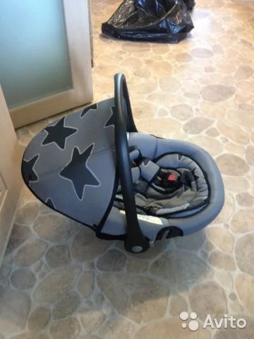 Лот: 6021093. Фото: 1. автолюлька. Детские автокресла
