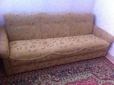 Лот: 3028444. Фото: 1. Диван с двумя креслами. Кресла, пуфы