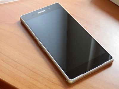 Лот: 7688706. Фото: 1. Sony Z 2 4G Lte. Смартфоны
