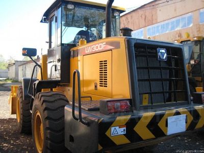 Лот: 6706253. Фото: 1. XCMG LW300F. Грузовики, автобусы, спецтехника