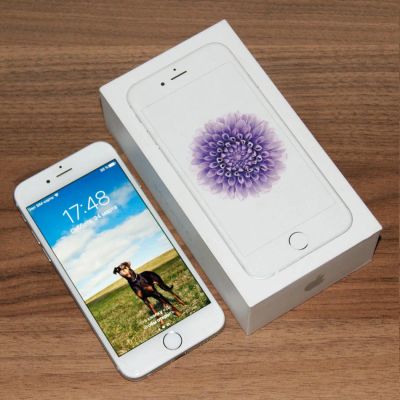 Лот: 5548529. Фото: 1. Apple iPhone 6 16 ГБ 16gb Silver... Смартфоны