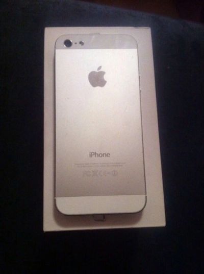 Лот: 5434103. Фото: 1. iPhone 5 16gb. Смартфоны