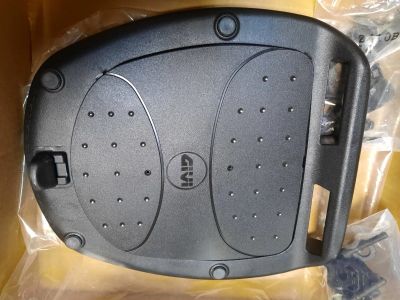 Лот: 16750568. Фото: 1. Площадка универсальная GIVI для... Аксессуары