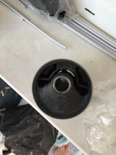 Лот: 9126209. Фото: 1. Подушка двигателя Corolla/Levin... Двигатель и элементы двигателя
