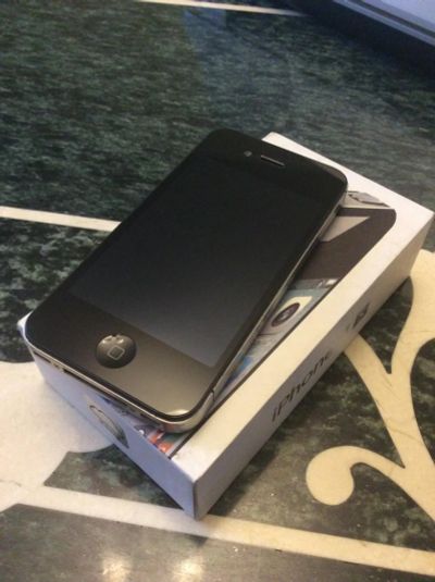 Лот: 7455795. Фото: 1. iPhone 4s 16gb black в отличном... Смартфоны