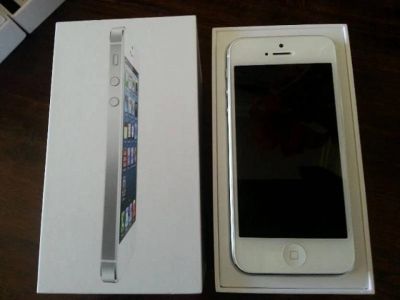 Лот: 7849609. Фото: 1. iPhone 5, 64Gb, белый, возможен... Смартфоны
