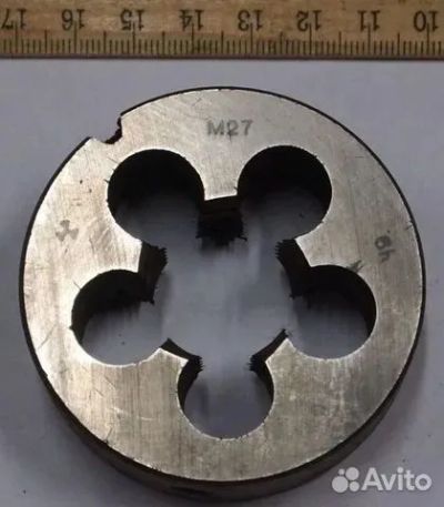 Лот: 21796565. Фото: 1. Куплю плашку М 27 (3,0). Расходные материалы, сменные насадки