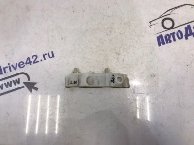 Лот: 21709277. Фото: 1. крепление бампера Kia Cerato TD. Кузов