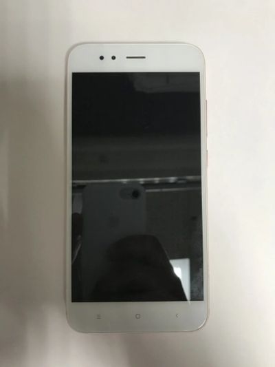 Лот: 13949286. Фото: 1. Смартфон Xiaomi Mi A1 64Gb Rose... Смартфоны
