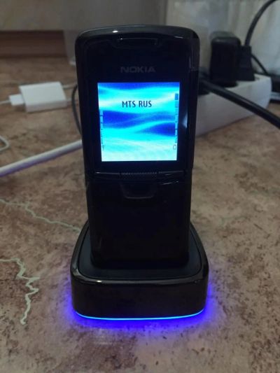 Лот: 11445022. Фото: 1. Nokia 8800. Кнопочные мобильные телефоны
