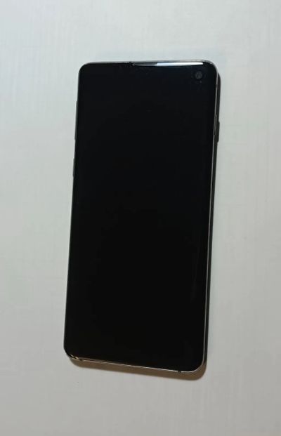 Лот: 25030740. Фото: 1. Samsung S10. Смартфоны
