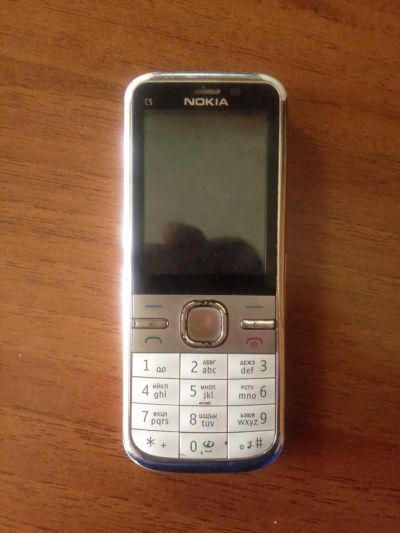Лот: 4099819. Фото: 1. Nokia C5-00. Кнопочные мобильные телефоны