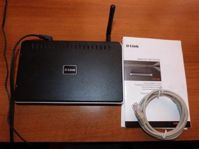 Лот: 2975376. Фото: 1. Роутер D-Link. DIR-400. WiFi, Bluetooth адаптеры