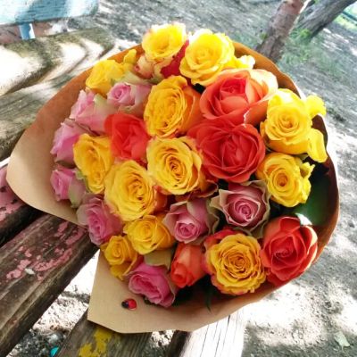 Лот: 6995552. Фото: 1. Букет из 25 кенийских роз 40см... Свежие цветы