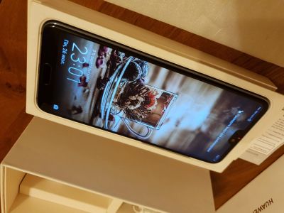 Лот: 17910833. Фото: 1. Huawei p20 4/128. Смартфоны