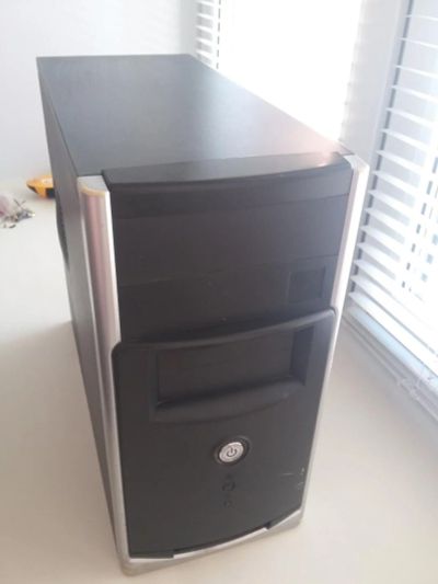 Лот: 10521684. Фото: 1. ПК Даром! с SSD на борту!. Компьютеры в сборе