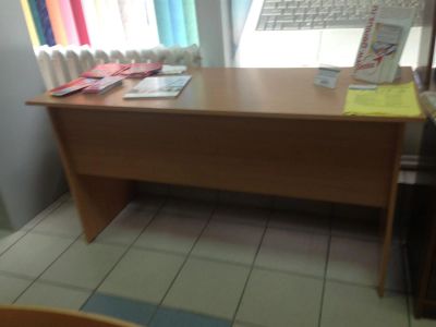 Лот: 3077015. Фото: 1. Стол обычный классический. Другое (офисная мебель и домашние кабинеты)