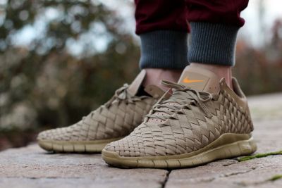 Лот: 9191327. Фото: 1. кроссовки nike плетенные. Кеды, кроссовки, слипоны