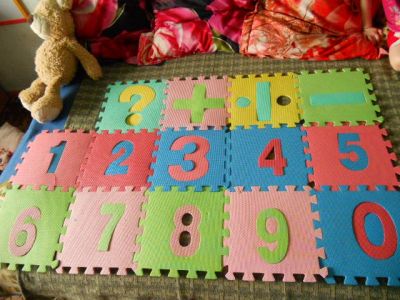 Лот: 6987810. Фото: 1. коврик пазл 14 деталей 30 на 30. Развивающие коврики