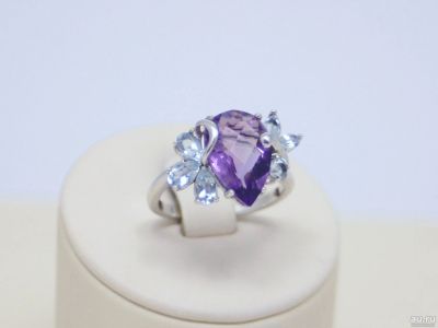 Лот: 14714909. Фото: 1. СЕРЕБРЯНОЕ КОЛЬЦО С АМЕТИСТОМ... Кольца, перстни
