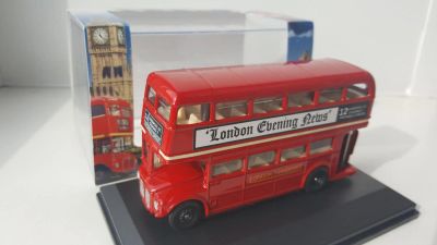 Лот: 10426887. Фото: 1. London Bus. Автомоделизм