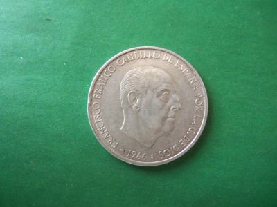 Лот: 19488044. Фото: 1. Испания 100 песет 1966 г., серебро... Европа
