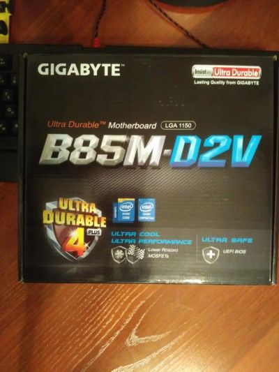 Лот: 8999381. Фото: 1. Плата Gigabits LGA 1150 GA-B85M-D2V. Материнские платы