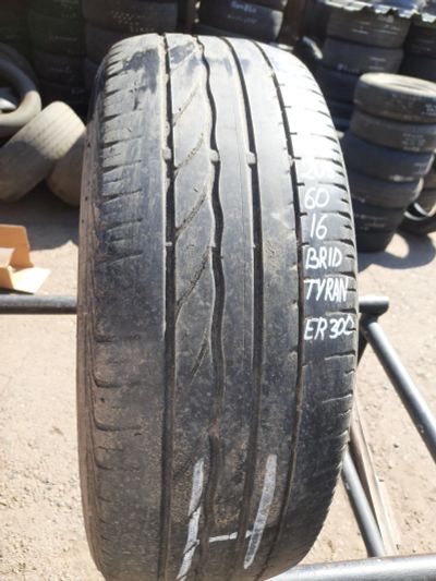 Лот: 23517946. Фото: 1. 1шт 205-60-16 Bridgestone Turanza... Шины