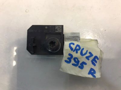 Лот: 21706930. Фото: 1. датчик airbag Chevrolet Cruze... Электрооборудование