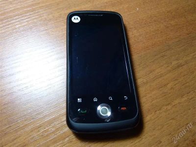 Лот: 980080. Фото: 1. MOTOROLA XT502 новый! Обмен. Смартфоны