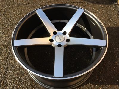 Лот: 4663919. Фото: 1. Vossen CV3 Replica R22 5-120 for... Диски