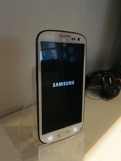 Лот: 14127205. Фото: 1. Samsung s3 смартфон. Смартфоны
