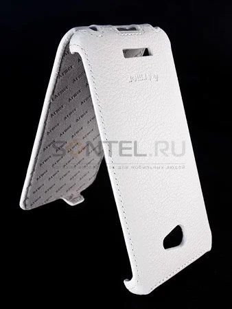 Лот: 3205399. Фото: 1. Чехол Книжка HTC Butterfly (Белый... Чехлы, бамперы