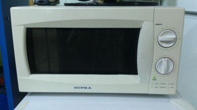Лот: 7768781. Фото: 1. Микроволновая печь Supra MWS-1705. Микроволновки, мини-печи