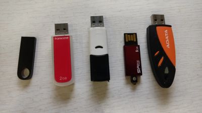 Лот: 22517656. Фото: 1. USB флэшки неисправные, одним... USB-флеш карты