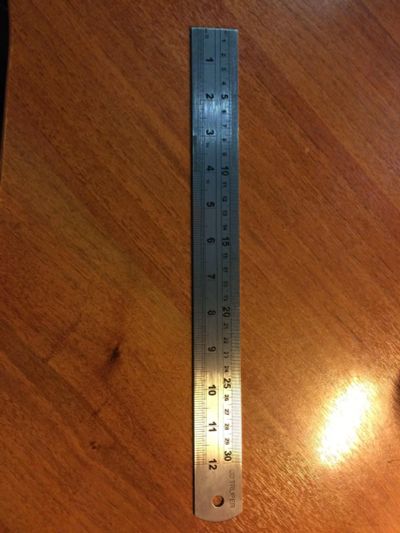 Лот: 11491653. Фото: 1. Толстая качественная линейка Truper... Ручной инструмент