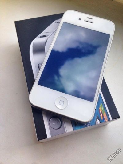 Лот: 5652907. Фото: 1. iphone 4 16 gb WHITE , айфон 4... Смартфоны