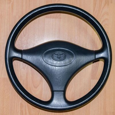 Лот: 10488176. Фото: 1. Рулевое колесо Toyota. Салон