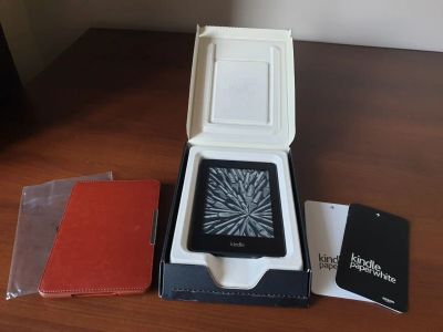 Лот: 14472403. Фото: 1. Amazon Kindle Paperwhite, черного... Электронные книги