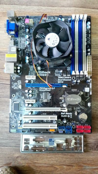 Лот: 14118578. Фото: 1. ASRock H55DE3 + I3 530 + Охлаждение. Материнские платы