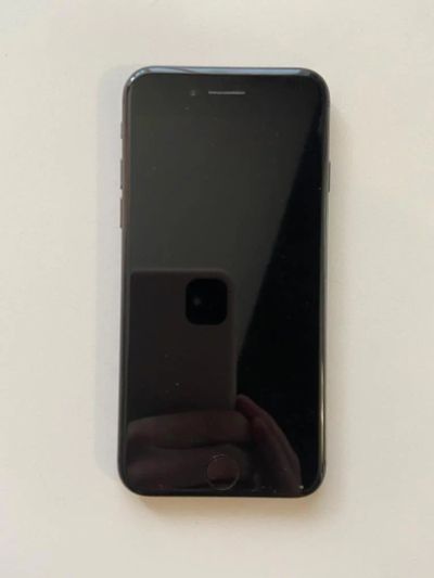 Лот: 15246795. Фото: 1. iPhone 8 64gb. Смартфоны