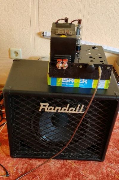 Лот: 15674254. Фото: 1. Гитарный кабинет Randall RD112-DE. Гитарные эффекты и комбоусилители