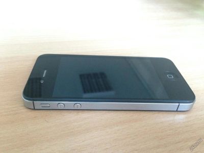 Лот: 6735931. Фото: 1. Оригинальный Iphone 4s 16gb. Хорошее... Смартфоны