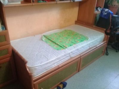 Лот: 11238324. Фото: 1. Кровать детская б.у. Детские кровати и кроватки