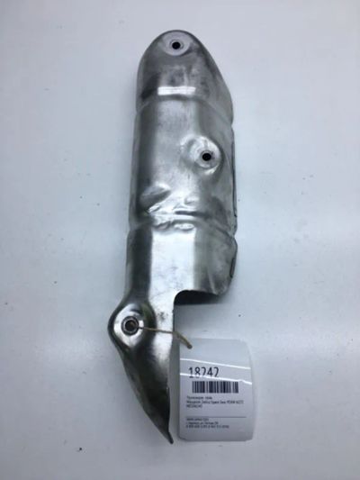 Лот: 20380199. Фото: 1. Термоэкран Mitsubishi Delica Space... Кузов