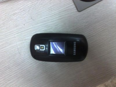 Лот: 69681. Фото: 1. Samsung E530. Кнопочные мобильные телефоны